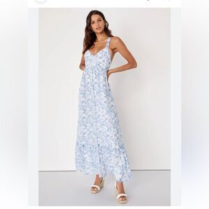 LULUS TIE BACK TIERED MAXI‎ DRESS IN BLUE FLORAL PRINT